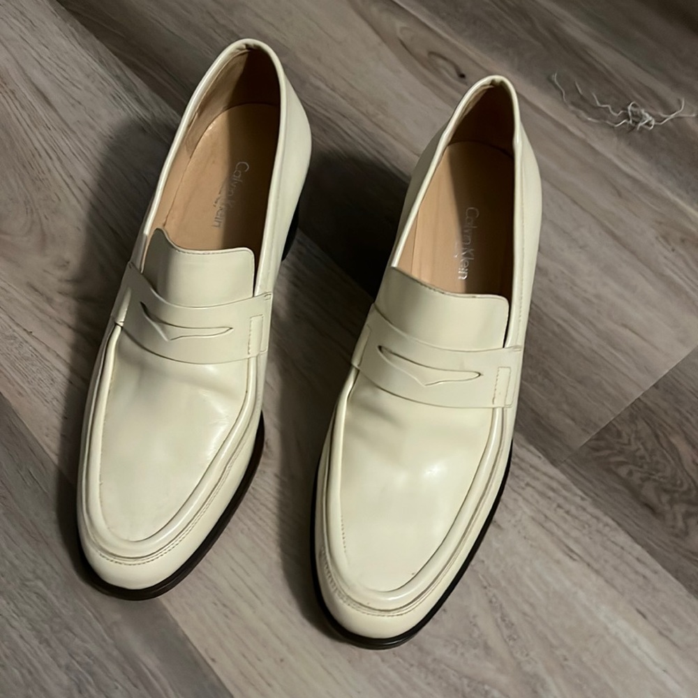 Beautiful and stylishly classic loafers, worn once, small scuff mark.